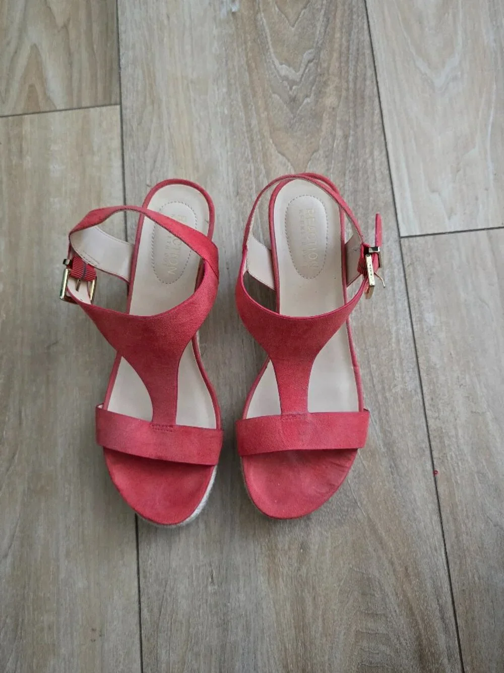 Kenneth Cole Reaction Women's Card Espadrille Wedge Spiced Coral Sandal size 8